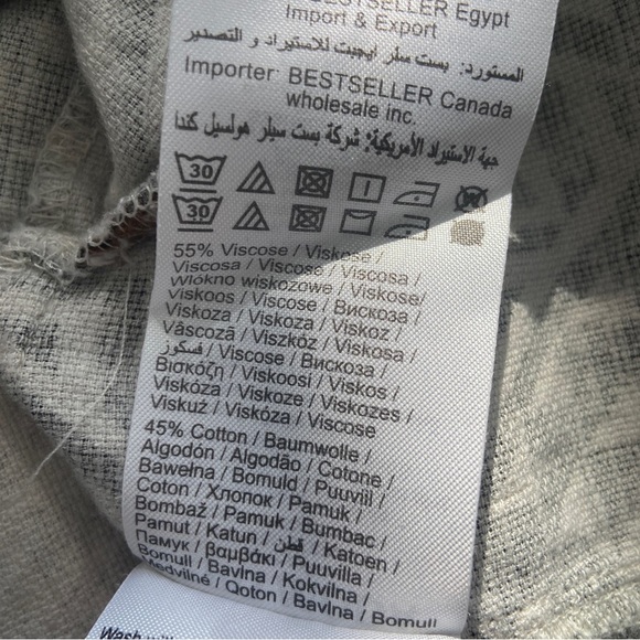 VERO MODA DENIM WHITE/GREY GEOMETRIC PATTERN TOP WITH BROWN SUEDE TRIM TOP, SM - Picture 13 of 13